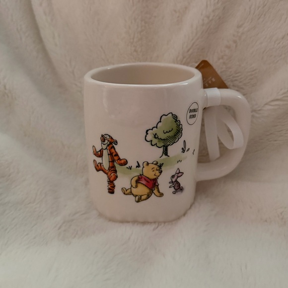 Winnie The Pooh Mug NWT - Picture 2 of 6